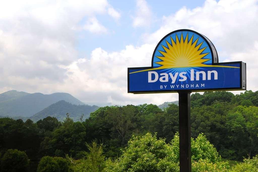Days Inn By Wyndham Waynesville Nc المظهر الخارجي الصورة